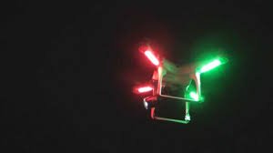 Sobrevoo noturno de drone preocupa moradores de condomínio de luxo